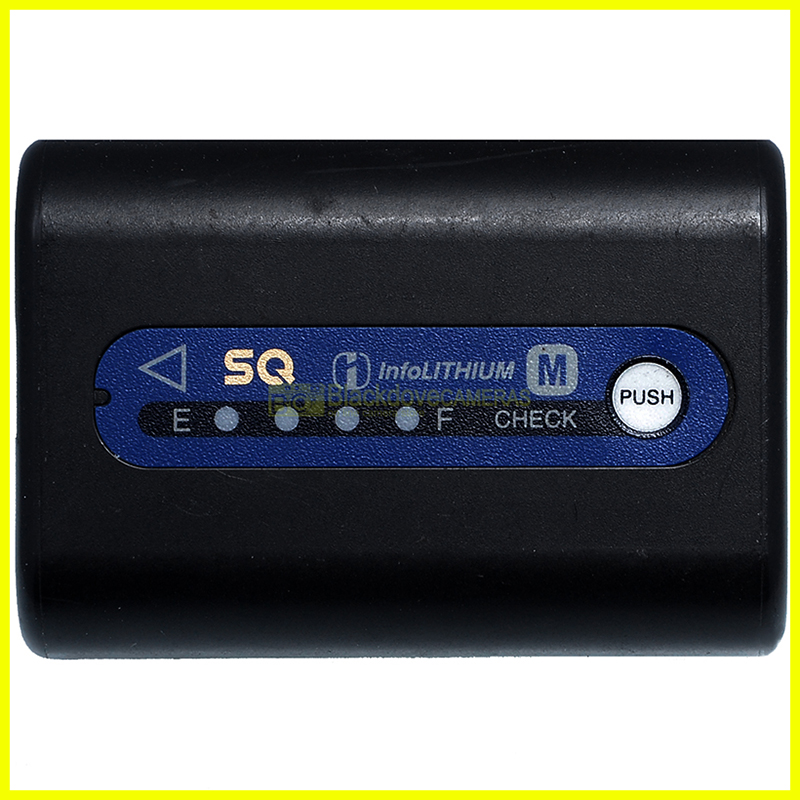 Batteria ricaricabile Sony NP-QM71D InfoLithium. Rechargeable battery pack..