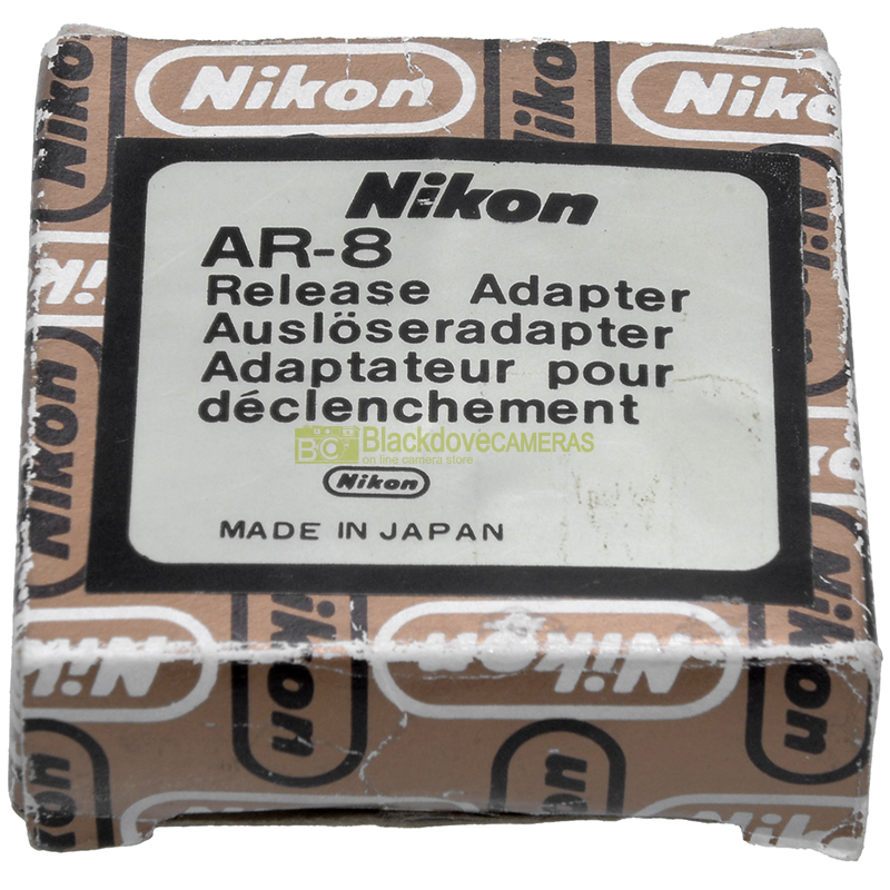 “Nikon AR-8 Release adapter. Adattatore scatto flessibile per F, F2 e Nikkormat”