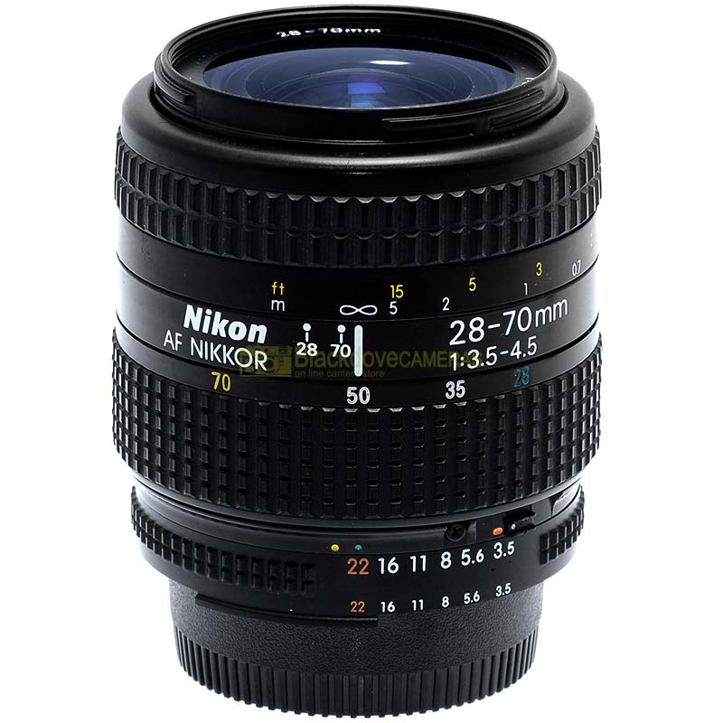 Nikon AF zoom Nikkor 28/70mm f3,5-4,5 obiettivo full frame per fotocamere.