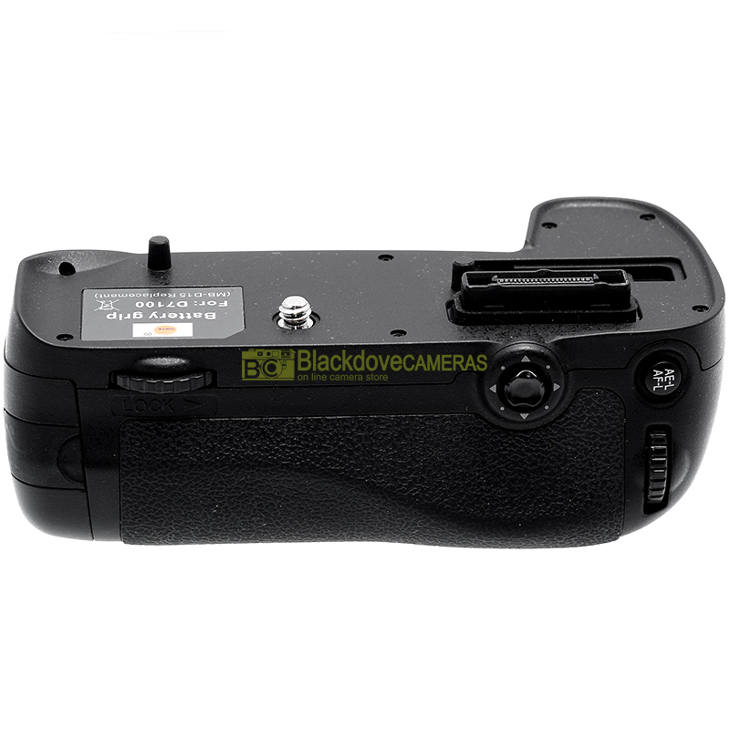 “Nikon MB-D15 Multi-Power Battery Pack per D7100. Impugnatura originale. Grip