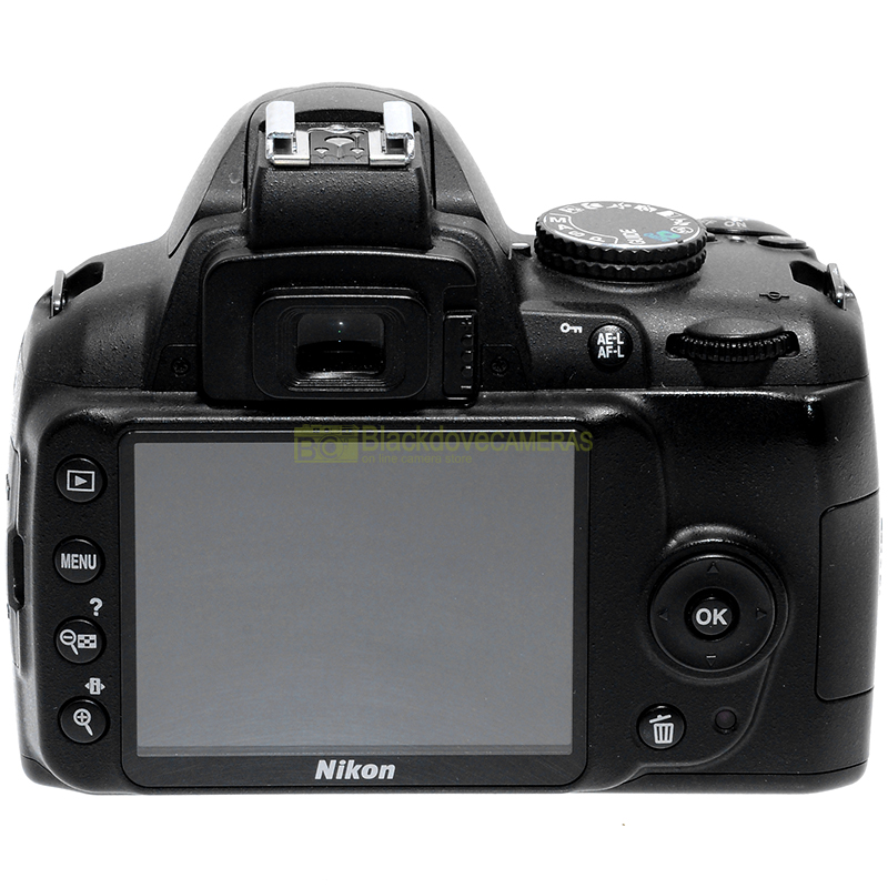 Nikon D3000