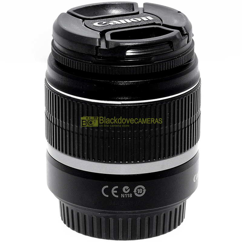 Canon EF-S 18-55mm f3,5-5,6.