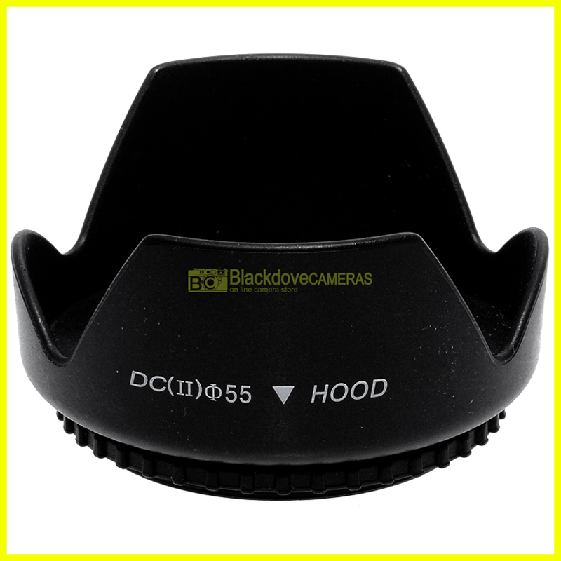 “58mm. paraluce a corolla universale, innesto a vite. Ruotabile. Lens hood.”