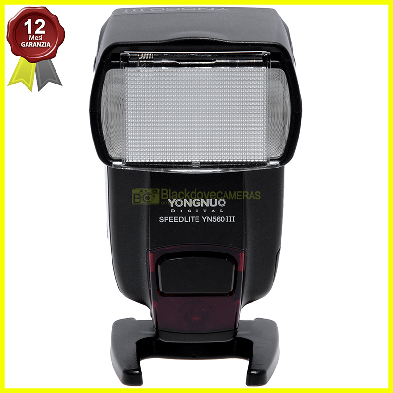 “Flash universale Yongnuo YN-560 III wireless N° guida 44 (ISO 100, 35mm).”