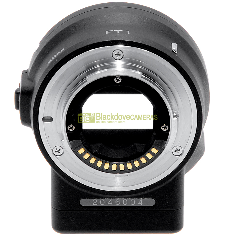 Nikon FT-1 adapter autofocus per obiettivi AF-S su fotocamere mirrorless serie 1