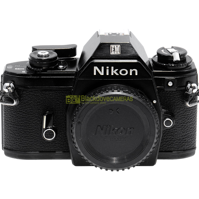 Nikon EM