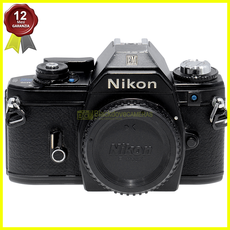 Nikon EM Black fotocamera reflex automatica a pellicola, macchina fotografica.