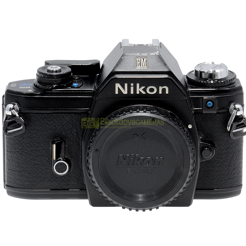 Nikon EM