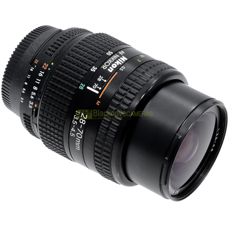 Nikon AF zoom Nikkor 28/70mm f3,5-4,5 obiettivo full frame per fotocamere.