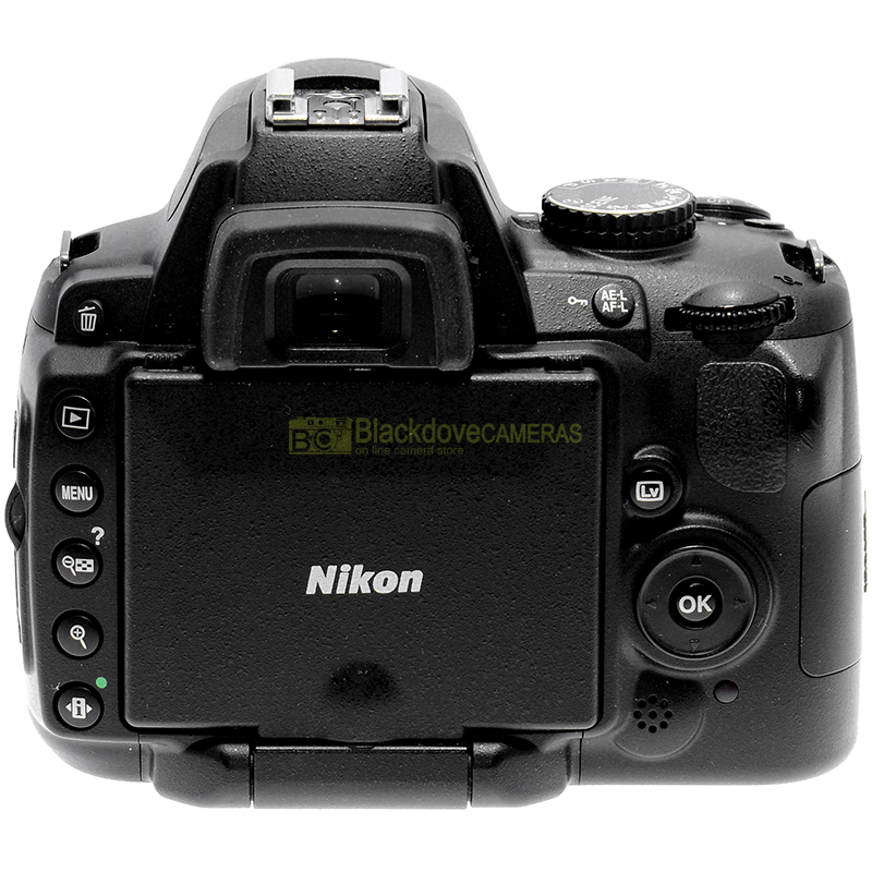 Nikon D5000