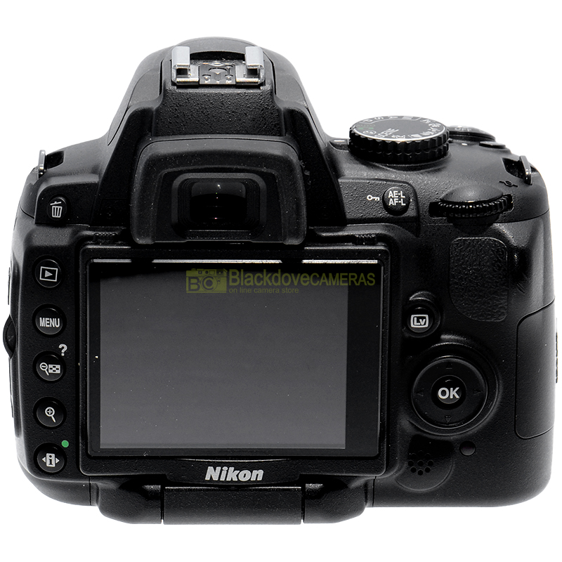 Nikon D5000