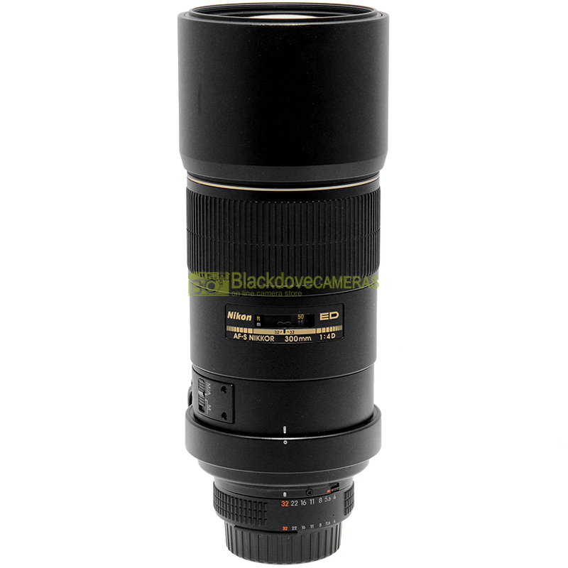 Nikon AF-S Nikkor 300mm f4 D ED Tele Obiettivo full frame per fotocamere FX e DX