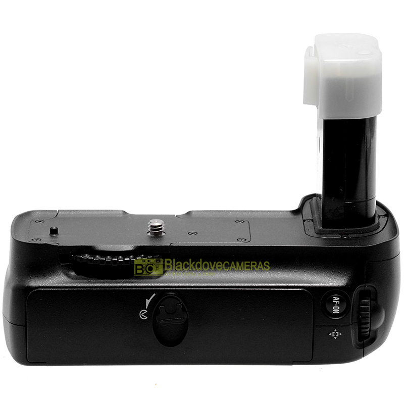 Nikon MB-D200 impugnatura verticale per Nikon D200 e Fujifilm S5 Battery grip